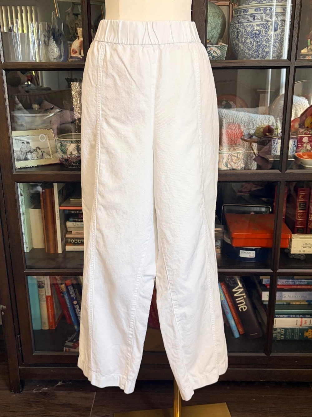 Talbots, white Pull On Pant size XL